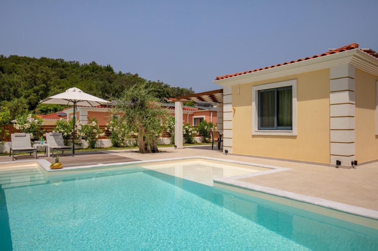 Perithia Suites Ngoại thất bức ảnh